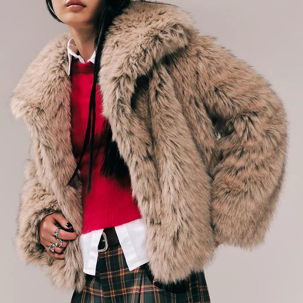 Coat - Picture 3 of 3